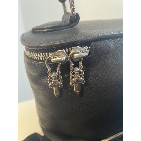 Chrome Hearts Rare Black Leather Handbag With Dual Zipper Closure & Silver Accen - Picture 8 of 14